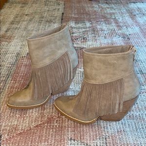 Very Volatile fringe booties